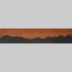ročno izdelana lesena knjižna kazalka s panoramo Vogla